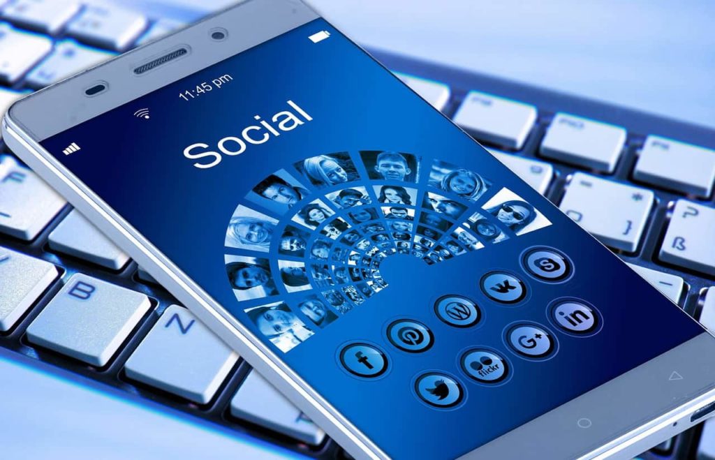 Facebook Customer Service Phone Number Scam