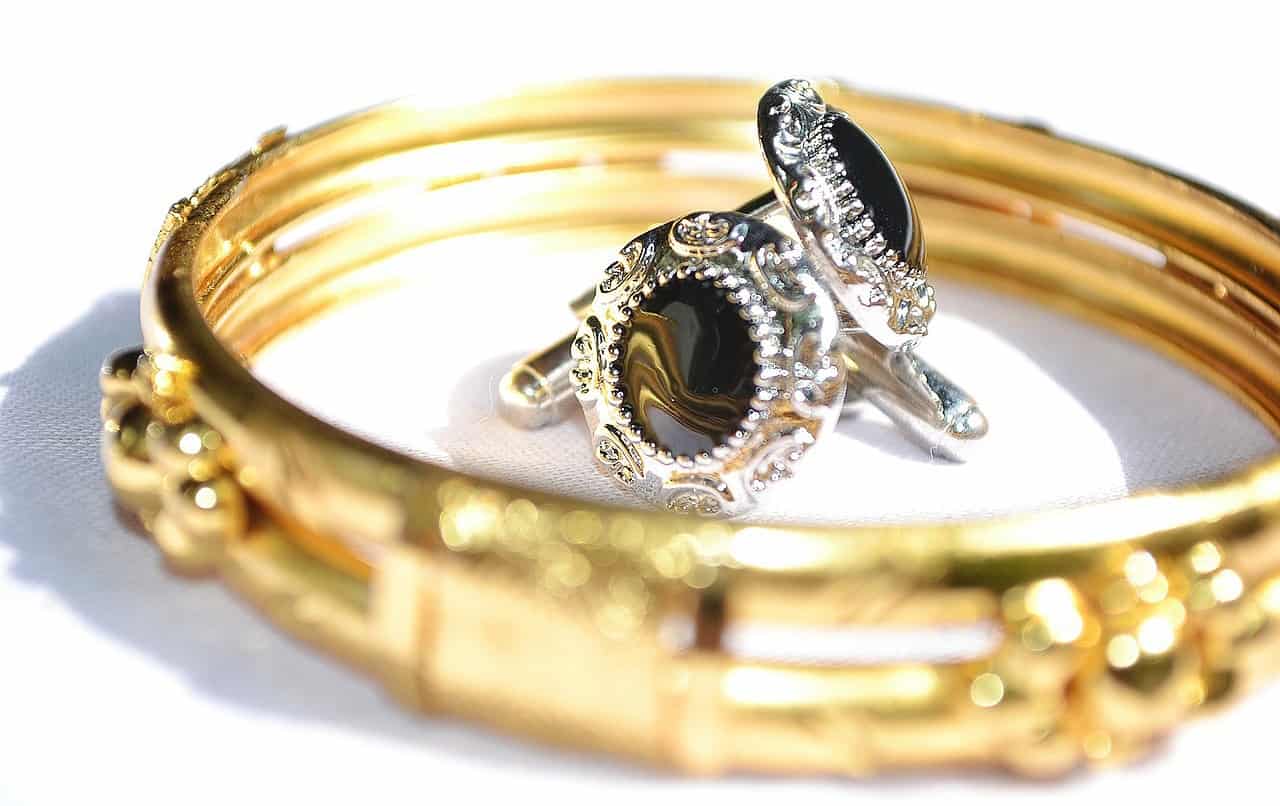 Fake Jewelry Sale Scam (2020) Scam Detector