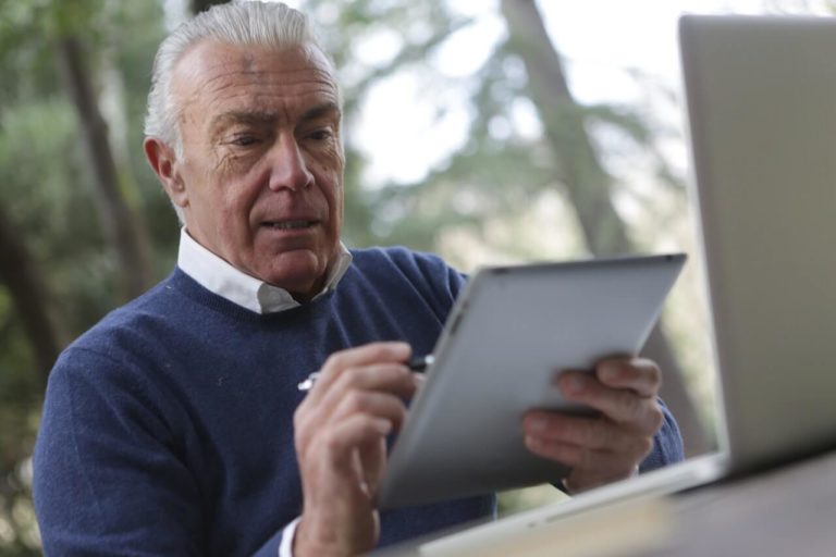 What To Do If You Have Been Scammed Over The Phone 2021 