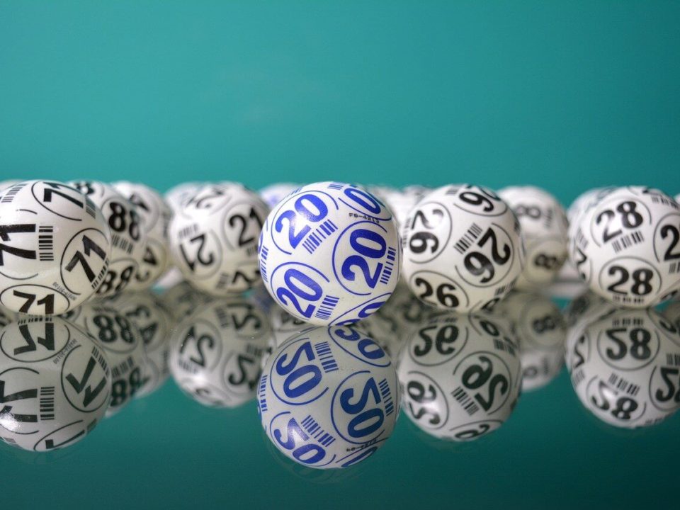 how to spot lottery scams