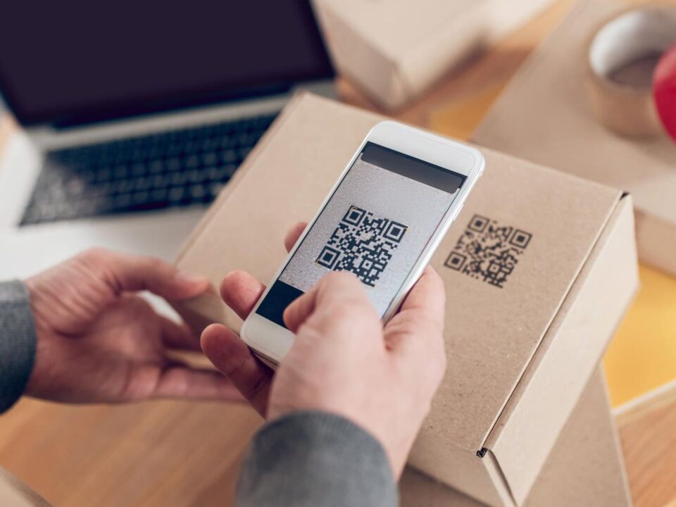 qr code on package scam