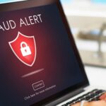 screen overlay scams