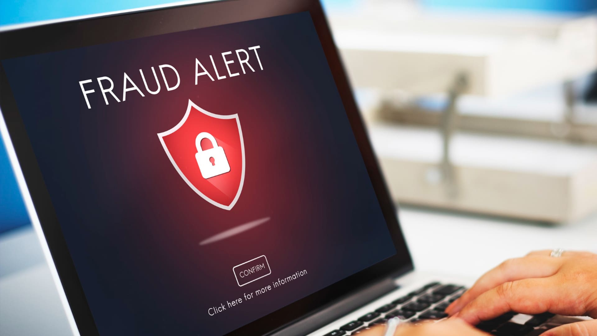 screen overlay scams